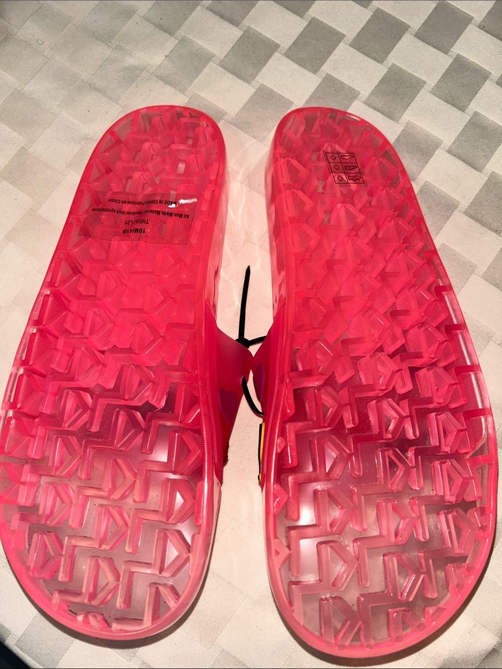 Karl Lagerfeld Pink Jelly Slide Sandals NWOT - Picture 2 of 7